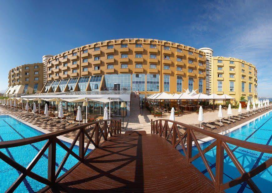 Mercure Cyprus Casino Hotels & Wellness Resort Agios Epiktitos Exterior photo